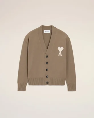 Ami de Coeur Cardigan en laine beige