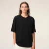 Ami de Coeur T-Shirt noir en coton avec inscription « Ami de Coeur » en relief