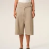Bermuda beige en coton avec ceinture enveloppante