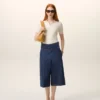 Bermuda bleu en coton avec ceinture enveloppante