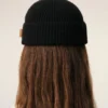 Bonnet en laine noire avec étiquette en cuir « Ami »
