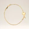 Bracelet fin martelé Ami de Coeur en laiton doré
