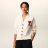 Cardigan en laine naturelle avec motif Ami de Coeur contrasté