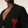Cardigan en laine noir avec motif Ami de Coeur contrasté