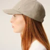 Casquette Ami de Coeur en nylon beige à clous
