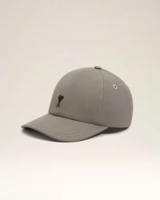 Casquette en coton gris avec broderie Ami de Coeur