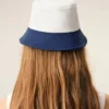 Chapeau Ami Paris en coton bleu et blanc