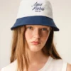 Chapeau Ami Paris en coton bleu et blanc