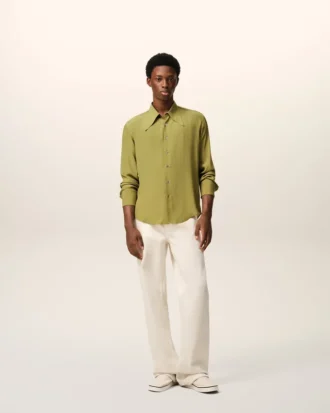 Chemise ajustée à col pointu en soie mélangée verte