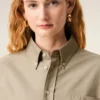 Chemise courte en coton beige avec motif Ami de Coeur en relief