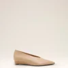 Escarpins à talons compensés et bout pointu en cuir d&rsquo;agneau beige