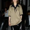 Pull à manches courtes en laine beige, col en V