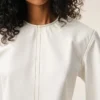 Haut ajusté à manches courtes en coton blanc