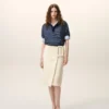 Jupe midi en laine vierge blanche avec grande boucle de ceinture