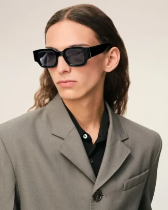 Lunettes de soleil noires 75001