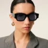 Lunettes de soleil noires 75001