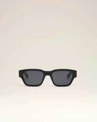 Lunettes de soleil noires 75009