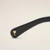 Lunettes de soleil noires 75017