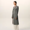 Manteau ajusté à simple boutonnage en laine vierge grise