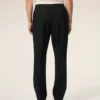 Pantalon en laine noire à taille élastiquée
