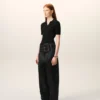 Pantalon en satin noir avec ceinture à boucle