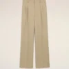 Pantalon large taille basse en laine vierge beige