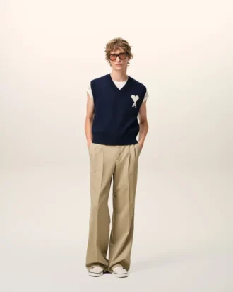 Pantalon large taille basse en laine vierge beige