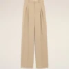 Pantalon large taille haute en laine vierge beige avec deux plis