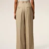 Pantalon large taille haute en laine vierge beige avec deux plis