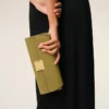 Pochette Mimi en cuir de vachette vert