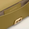 Pochette Mimi en cuir de vachette vert
