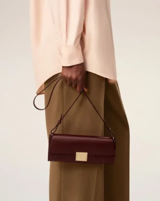 Pochette Mimi en cuir lisse bordeaux