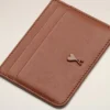 Porte-cartes Ami de Coeur en cuir de vachette marron