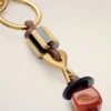 Porte-clés Ami de Coeur en cuir marron et métal avec perles