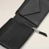 Portefeuille compact Ami de Coeur en cuir de vachette noir