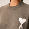 Pull Ami de Coeur à col rond en laine et coton beige
