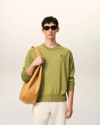 Pull Ami de Coeur à col rond en laine verte