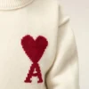 Pull à col rond Ami de Coeur en laine blanche