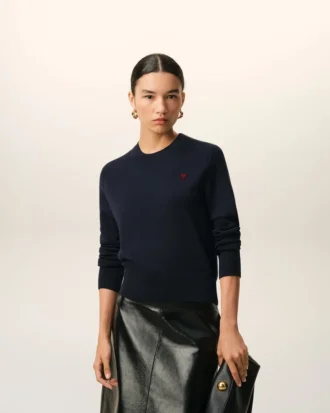 Pull à col rond en laine bleue avec motif Ami de Coeur contrasté