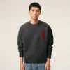 Pull à col rond en laine grise avec motif Ami de Coeur contrasté