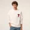 Pull à col rond en laine naturelle avec motif Ami de Coeur contrasté