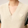 Pull sans manches Ami de Coeur Sweater en laine côtelée blanche