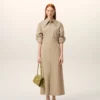 Robe chemise ajustée en coton beige