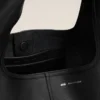 Sac à bandoulière Etienne en cuir Taurillon noir