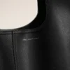 Sac hobo Etienne en cuir Taurillon noir