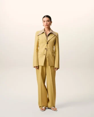 Veste ajustée en laine vierge jaune à simple boutonnage