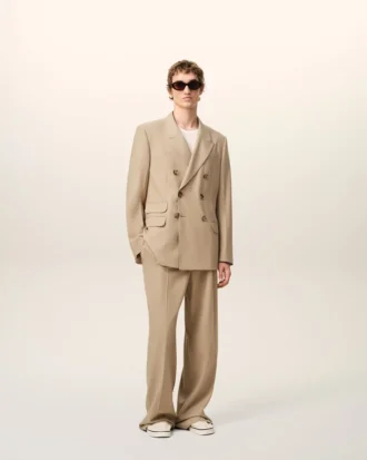 Veste droite à double boutonnage en laine vierge beige